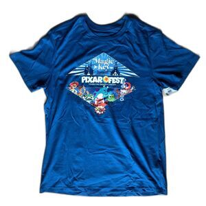 Disney Disneyland Magic Key Pixar Fest 2024 t-shirt Toy Story Cars - Medium